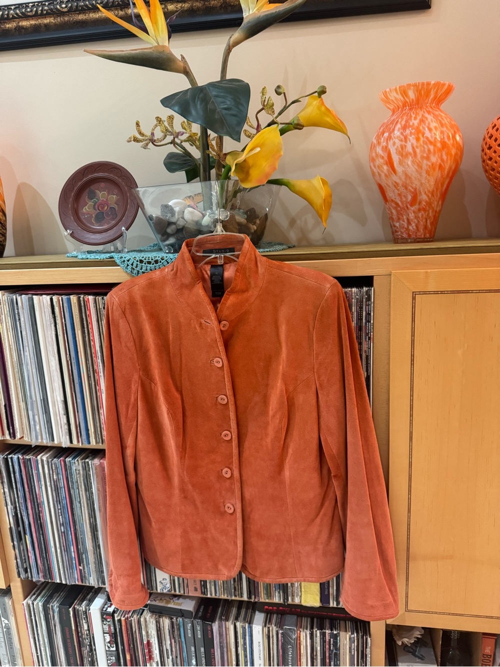 PRICE DROP: STUDIO by LIZ CLAIBORNE, 10, lined, CORAL/PERSIMMON soft SUEDE JKT